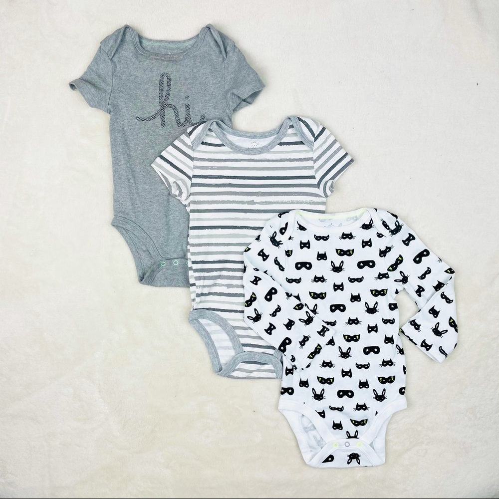 Baby clothes